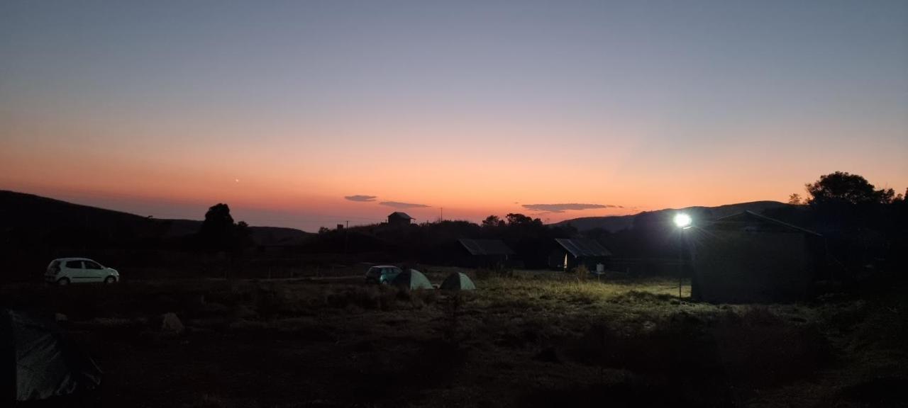 Camp Iaiwan Ξενοδοχείο Cherrapunji Εξωτερικό φωτογραφία